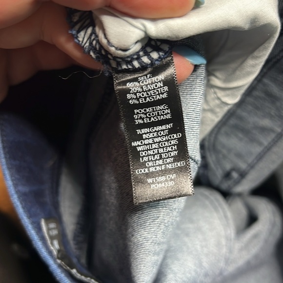 Betabrand medium wash Skinny Jeans - Picture 10 of 11